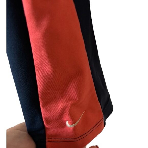 ❤️* NIKE CAPRI LENGTH ATHLETIC/WORKOUT LEGGINGS - Picture 4 of 7